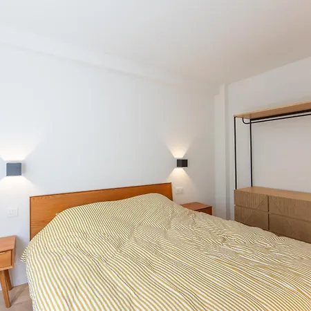 Lecomte - The Shoreline * Ostenda